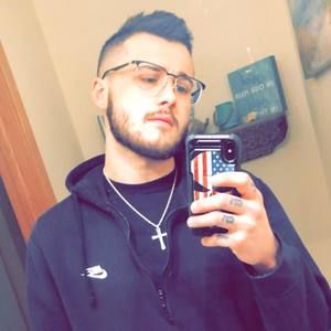 Meet your Posher, Adam